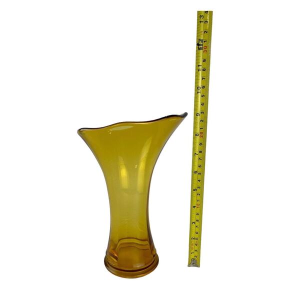 Vintage Amber Glass Swung Vase 9" Mid Century Modern Art Glass Home Decor - Picture 7 of 16